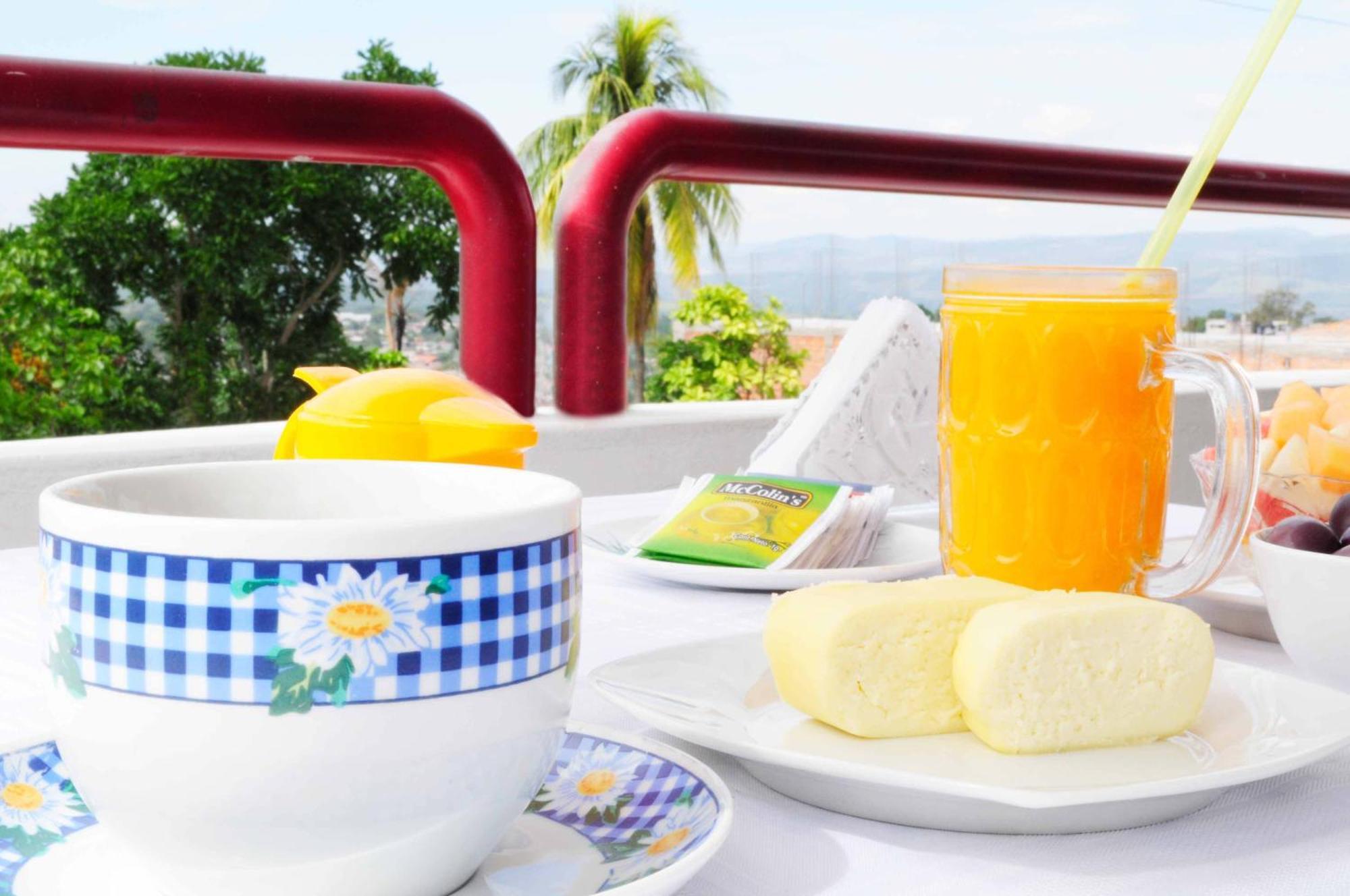 El Mirador Hotel Tarapoto Bagian luar foto
